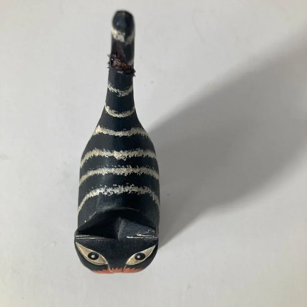 Wooden Scaredy Cat Black Stripe 2‎ x 5.75